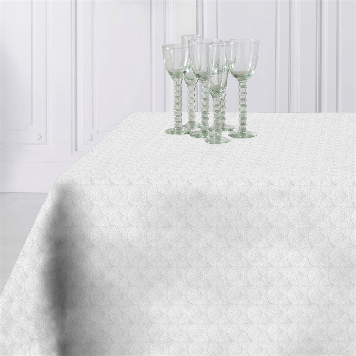Amigoni-Blanco-textilvaxduk-fläkt-mönster-140