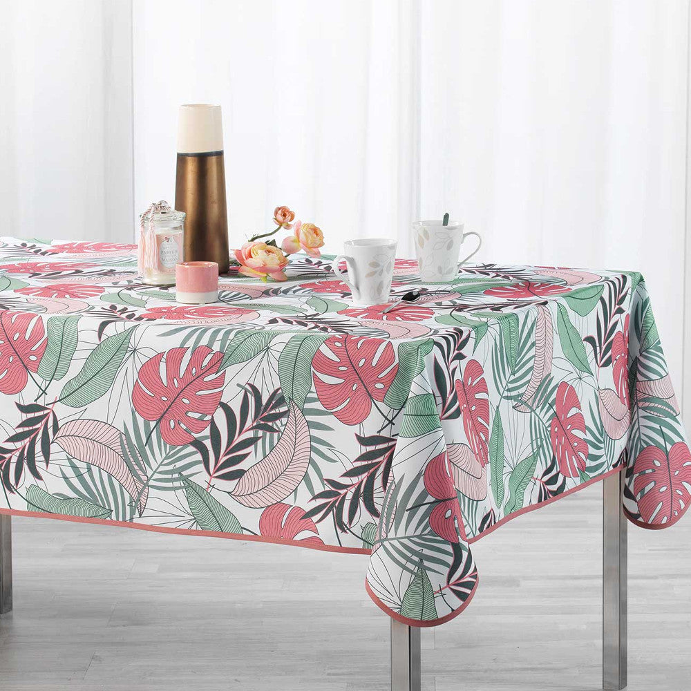 Beauty Jungle White/Pink duk med fläckskydd, 150 x 240 cm