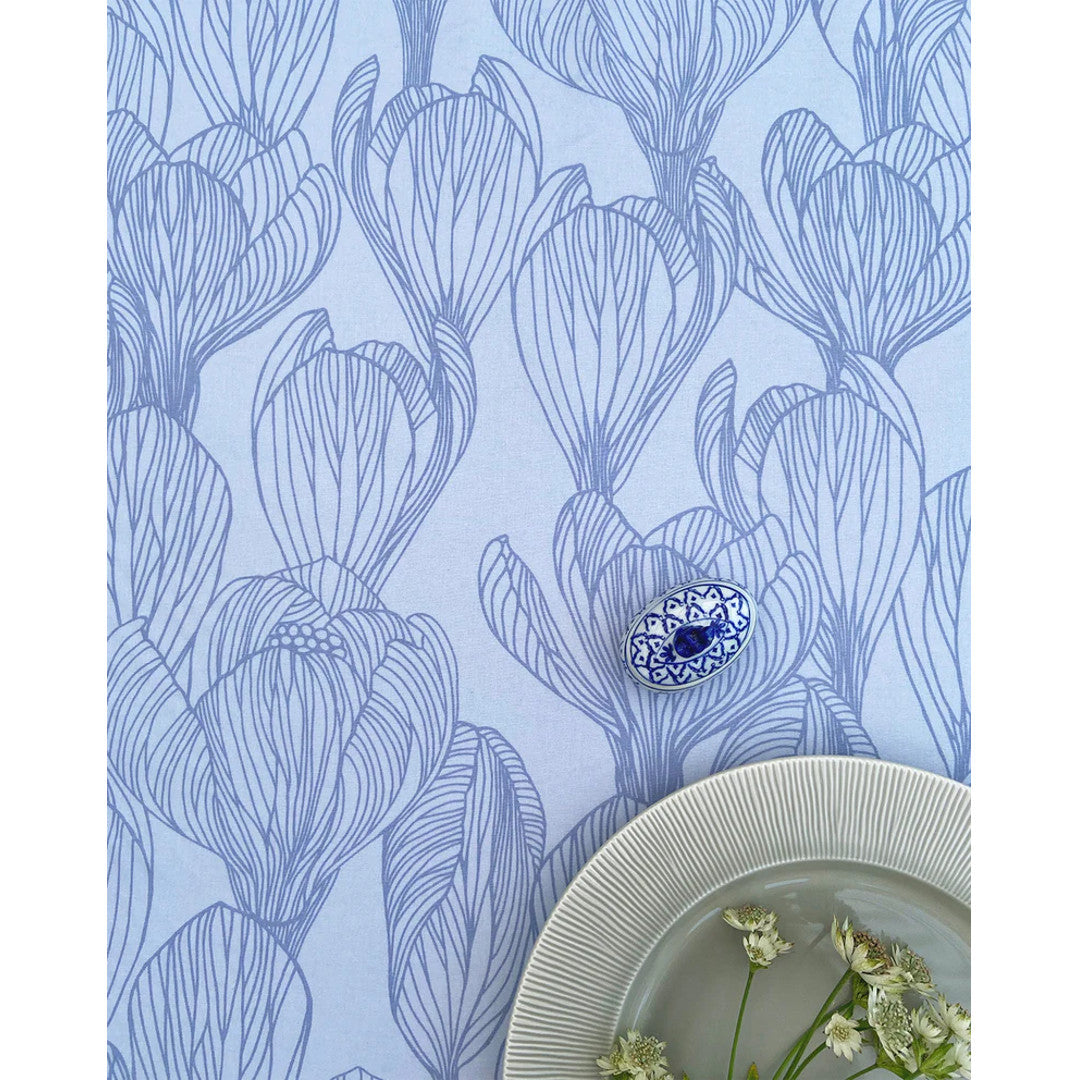 Flora Helikon Blue - Notes by Susanne Schjerning - textilvaxduk med glidskydd