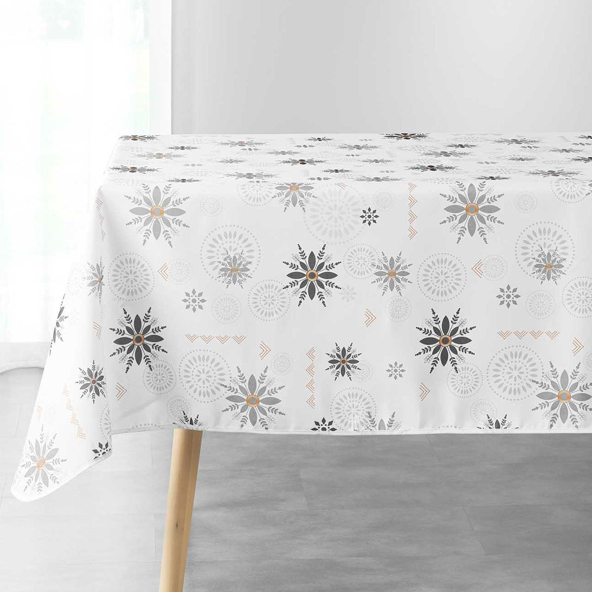 Enchante White - Julduk med fläckskydd, 150 x 300 cm