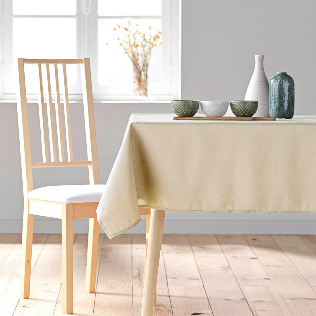 Essentiel Naturel - Enfärgad rektangulär duk 140 x 250 cm, miljöbild