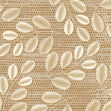 Hessian Leaf Beige – Lätt präglad vaxduk med bladmönster, närbild