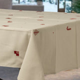 Julia Rød - Broderad julduk, 100 % bomull - 140 x 320 cm, hörn