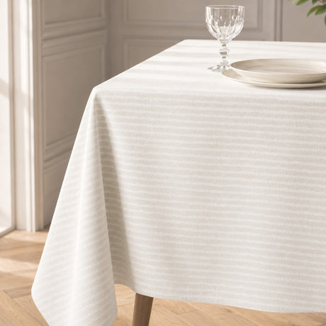 Lam Blanco – Jacquardvävd textilvaxduk i offwhite 180 cm bred, hörn