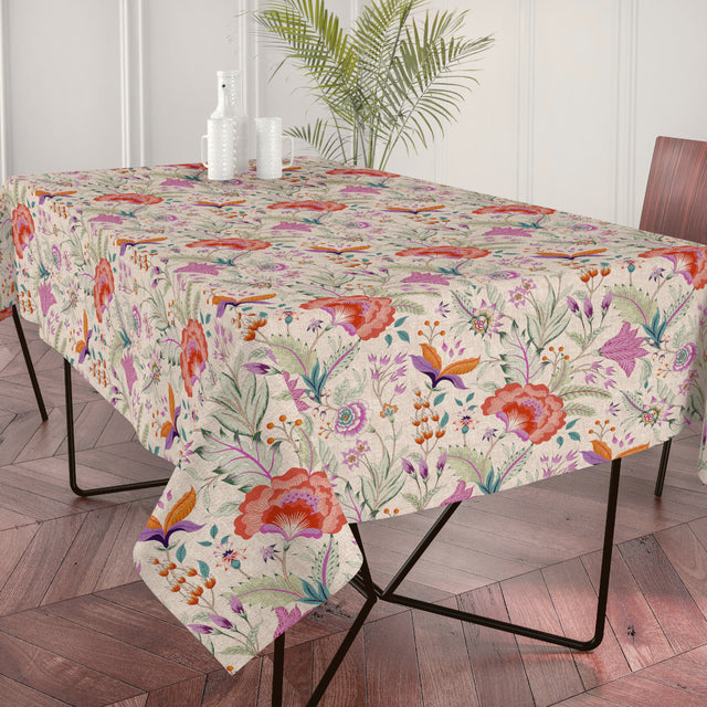 Lino Fiora – Textilvaxduk i linnelook med blommor, 160 cm bred, miljö