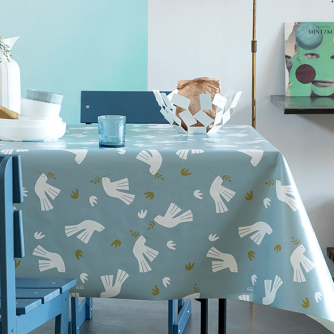 Peace is in the Air Glaciär – Lola vaxduk med grafiskt fågelmotiv, hörn