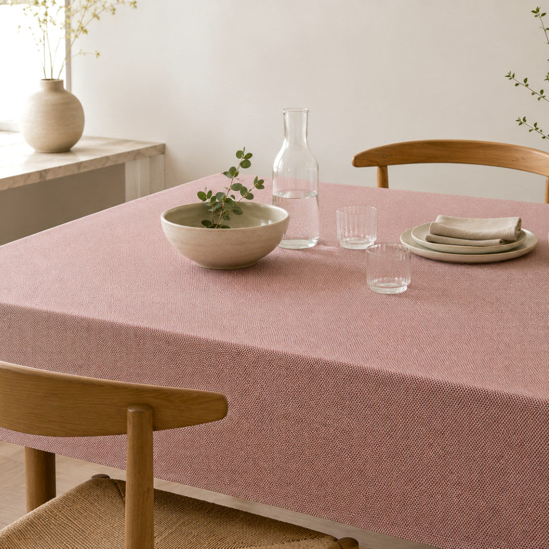 Nordfavn Roa Tinto Gammel Rosa – Jacquardvävd textilvaxduk med melerad struktur, miljö