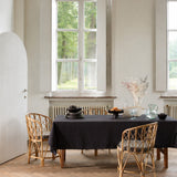 WOW Linneduk, Essence Midnight – 180 x 300 cm, miljö 1
