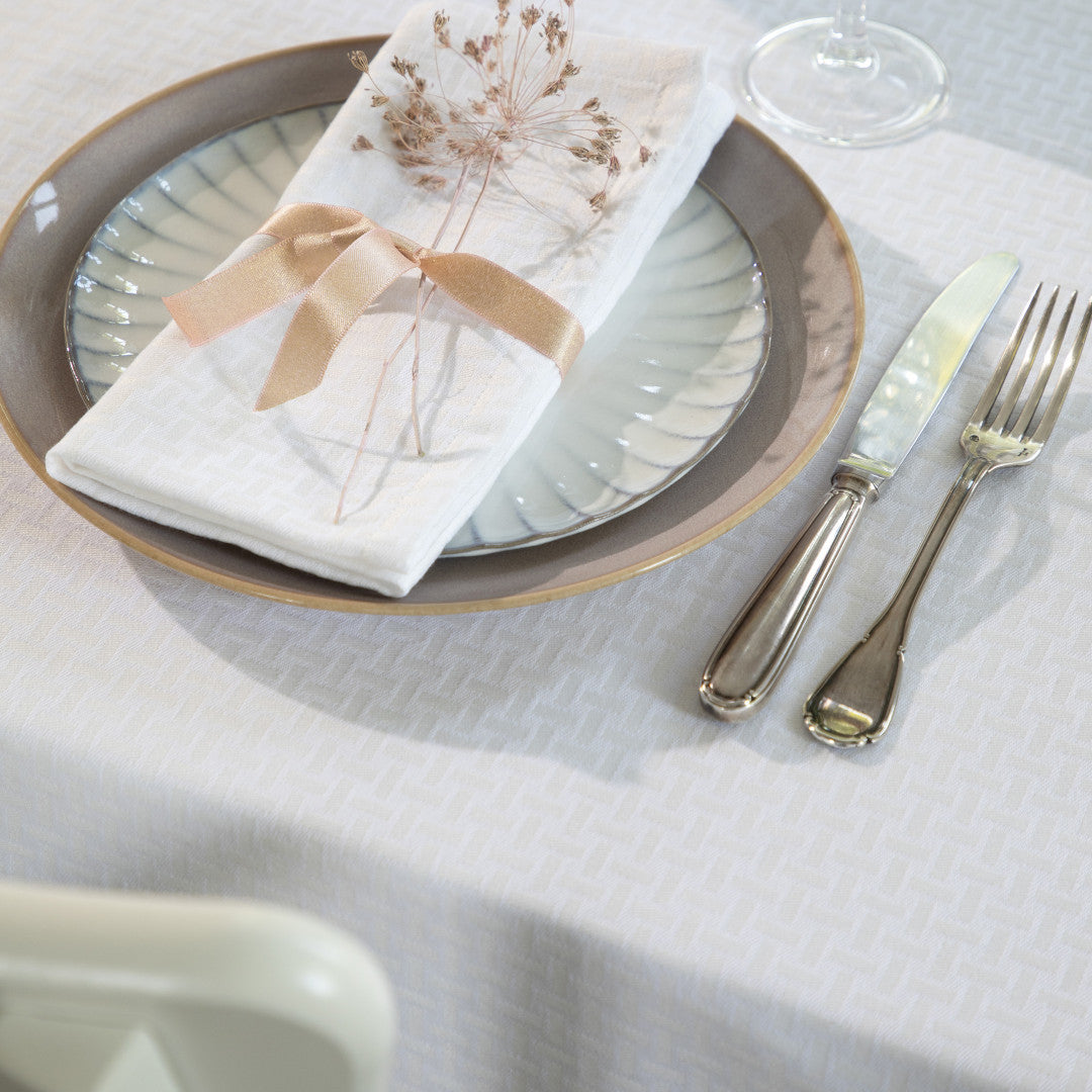 WOW Tradition Swan damastduk 150 x 250 cm – Vit, servett