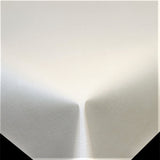 Diamond Linen White – Elegant duk med präglad linnelook