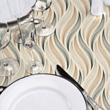 Elegant Flow voksdug med dukning och silverstänk