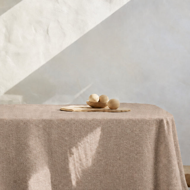 Enfärgad textilvaxduk Beige – Dali 160 cm bred