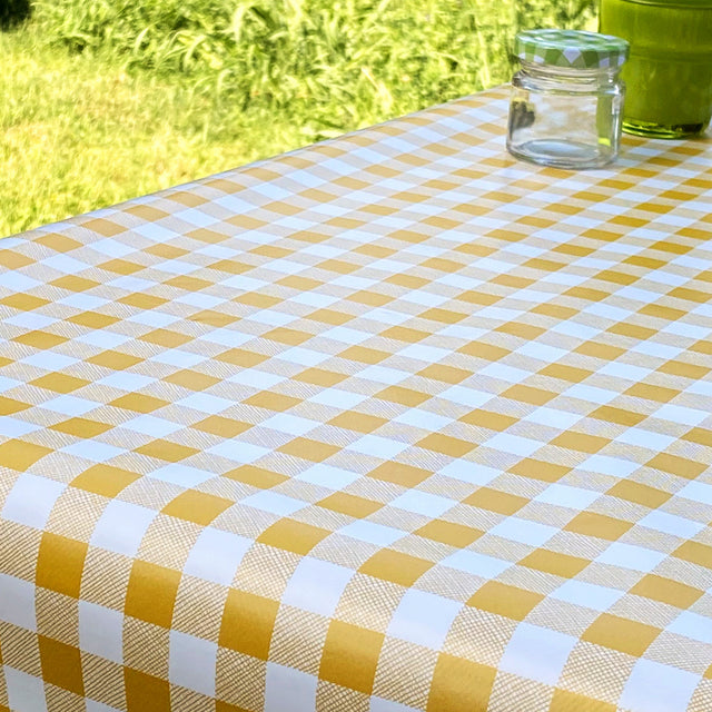 Vaxduk med klassiska rutor 1,5 x 1,5 cm - 140 cm bred - Gul