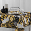 På dukat bord Hannae, duk med fläckskydd, 150 x 300 cm