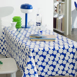 Lola vaxduk - Lets Dance Heavenly Blue på dukat bord