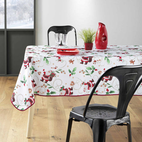 Pere Noel Vit 150 x 240 cm, julduk med tomtar, miljöbild