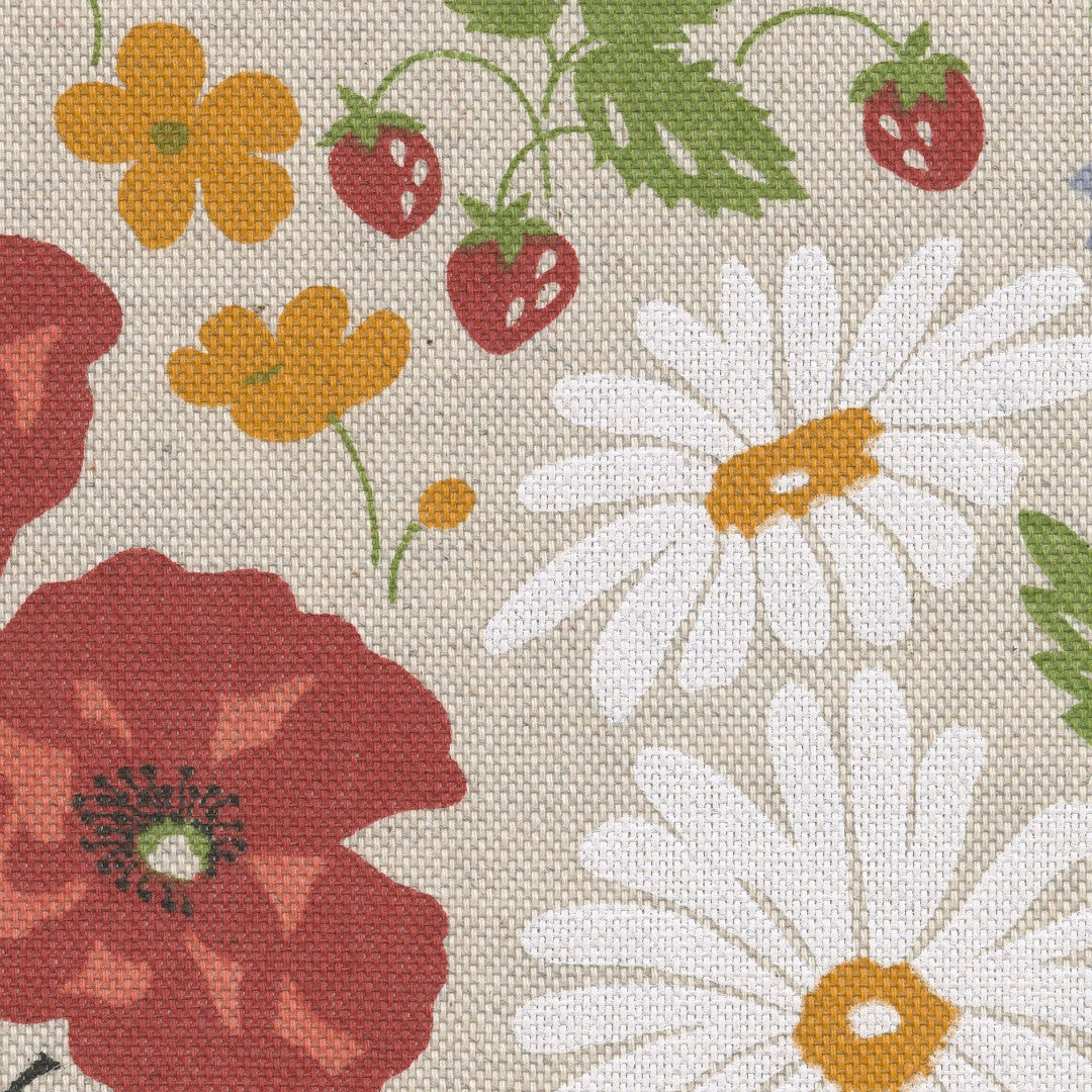 Sommaräng - Textilduk i linnelook med fina blommor närbild