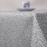 Jacquard Stone Grey – Elegant textilvaxduk med jacquardvävt mönster