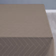 Södahl Tiles Taupe gråbrun, klassisk damastvävd textilvaxduk med glidskydd