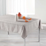 Tokio Jacquard Pärla 140x300 cm – Damastduk med fläckskydd, miljöbild