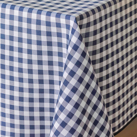Vichy Blå 150 x 240 cm rektangulär duk med fläckskydd och rutor närbild